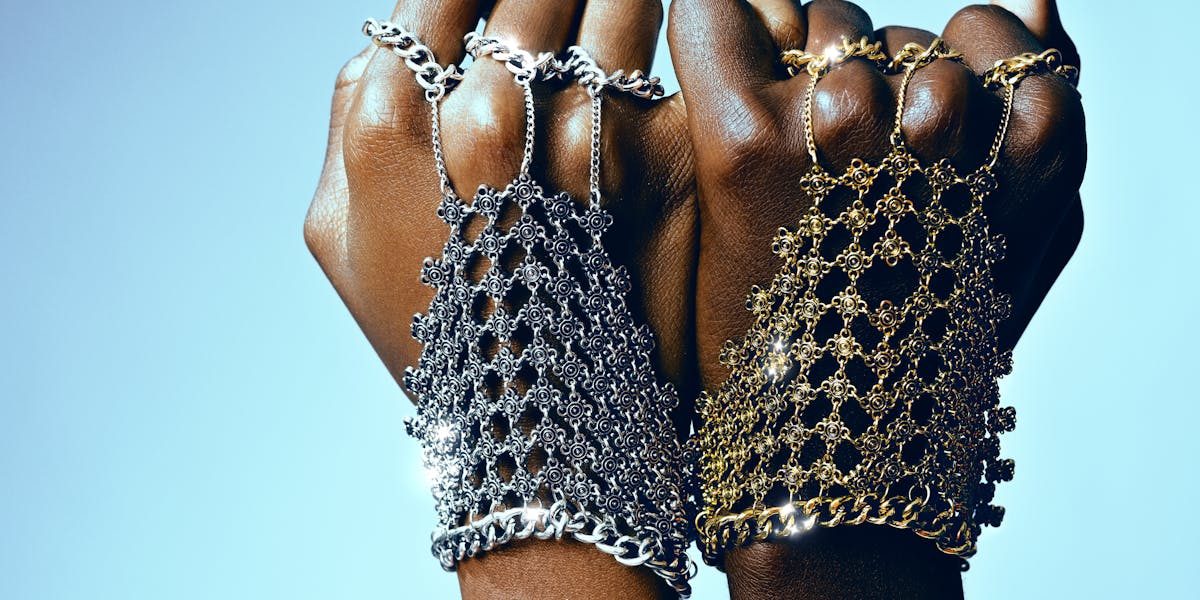 Tendências de moda com pulseira de fluorita